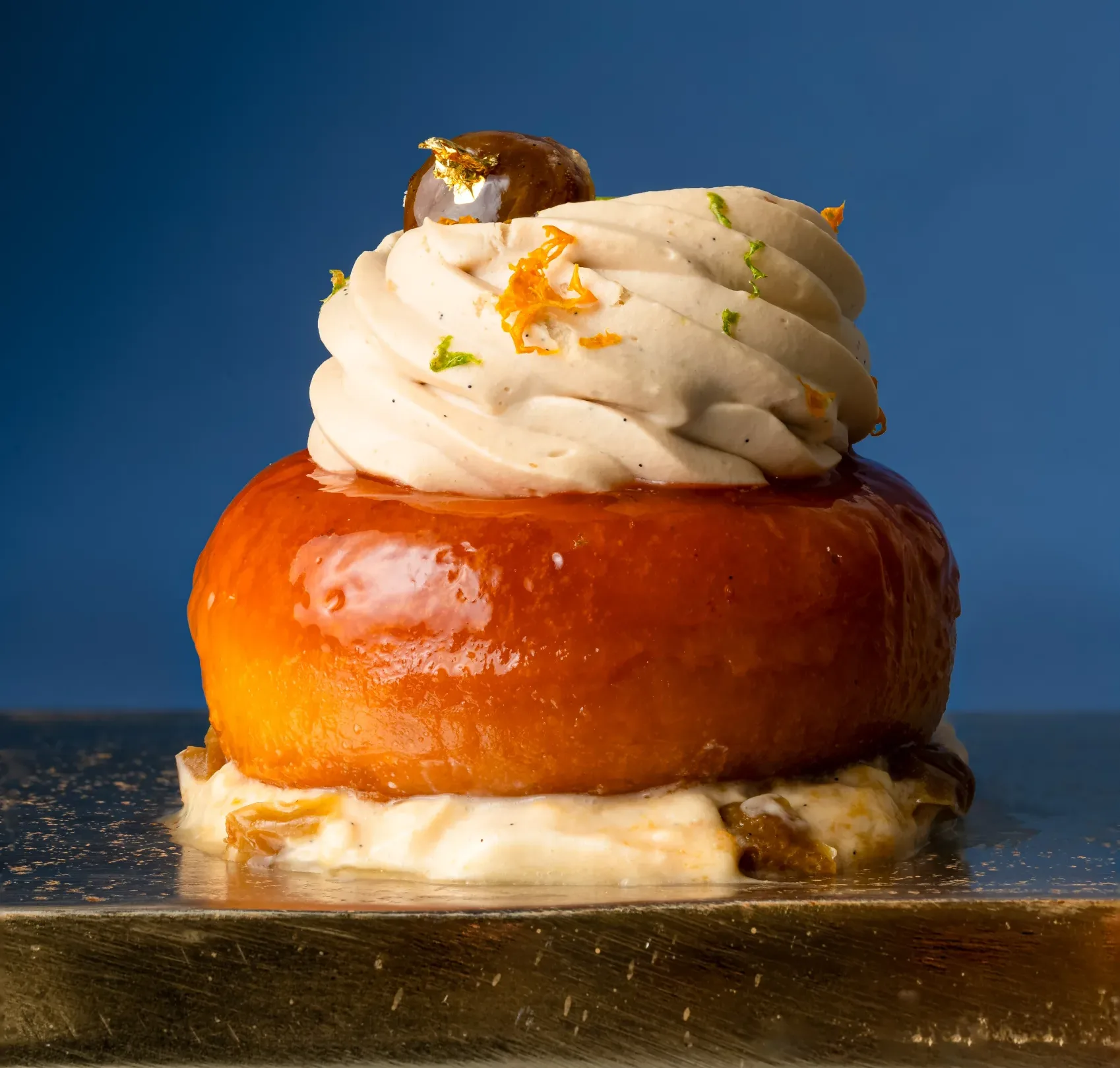 Cours de pâtisserie : Le Baba mangue-passion – Pastry workshop: Mango-passion fruit Baba